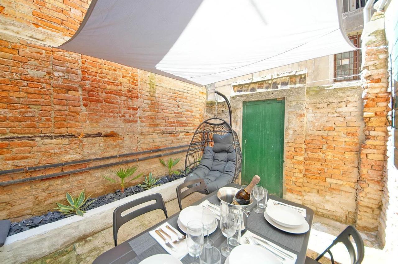 Gondola View Apartment Venedig Exterior foto