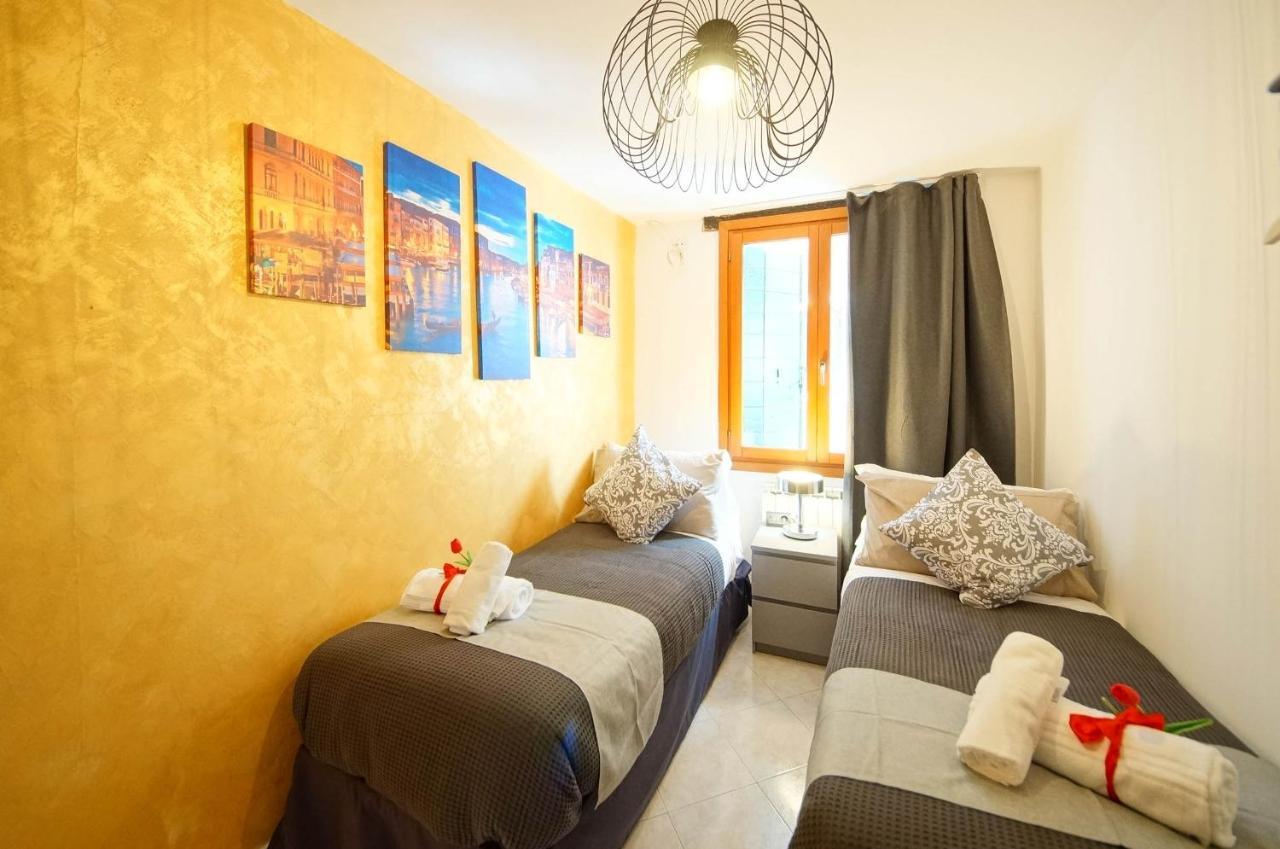 Gondola View Apartment Venedig Exterior foto