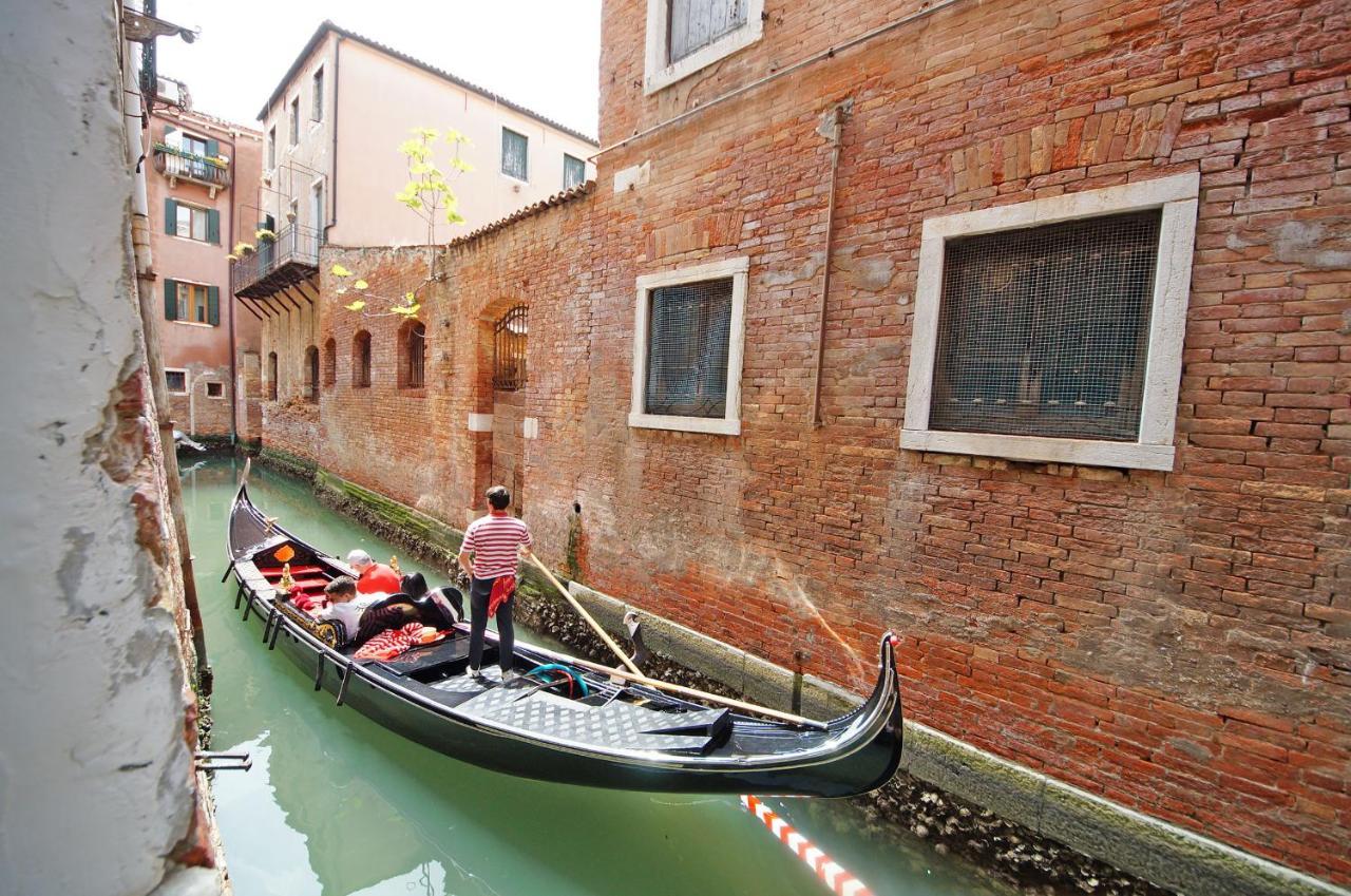 Gondola View Apartment Venedig Exterior foto